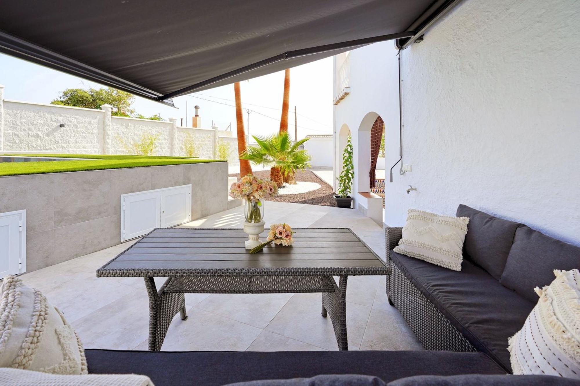 Rentitspain Andalucia Confort Entre Montana Y Sol *